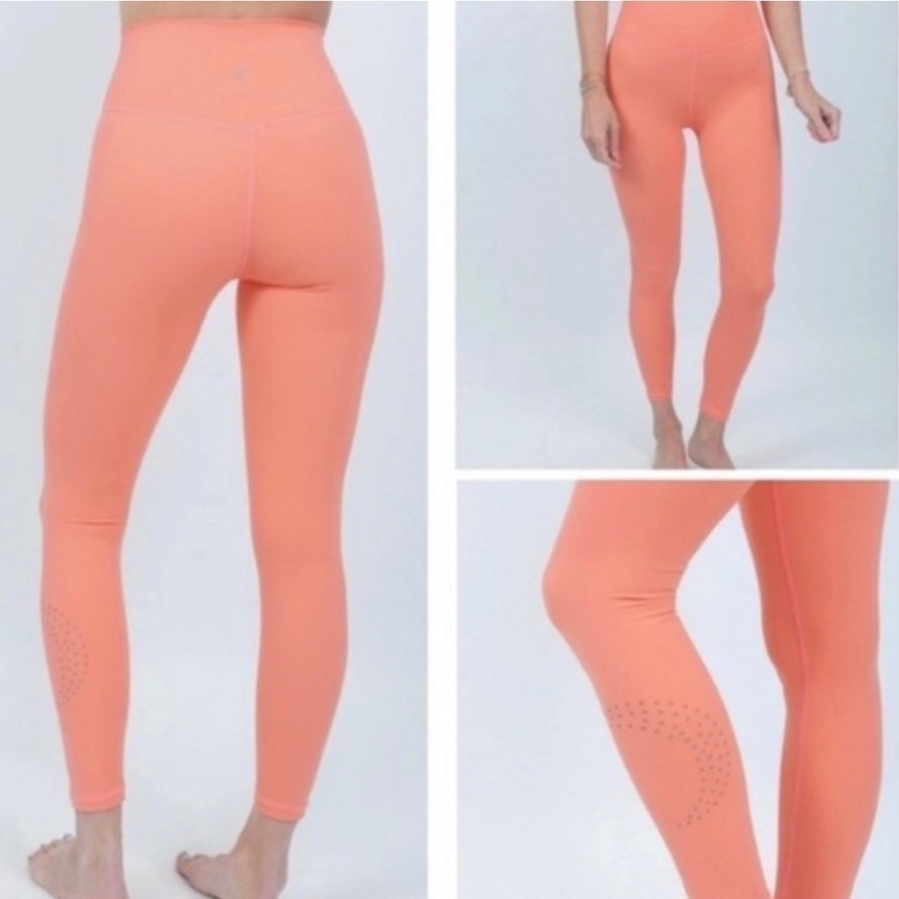 ZYIA ACTIVE Women’s Coral LASER CUT High Rise 7/8 Length Leggings Size 6–8 - Picture 1 of 9